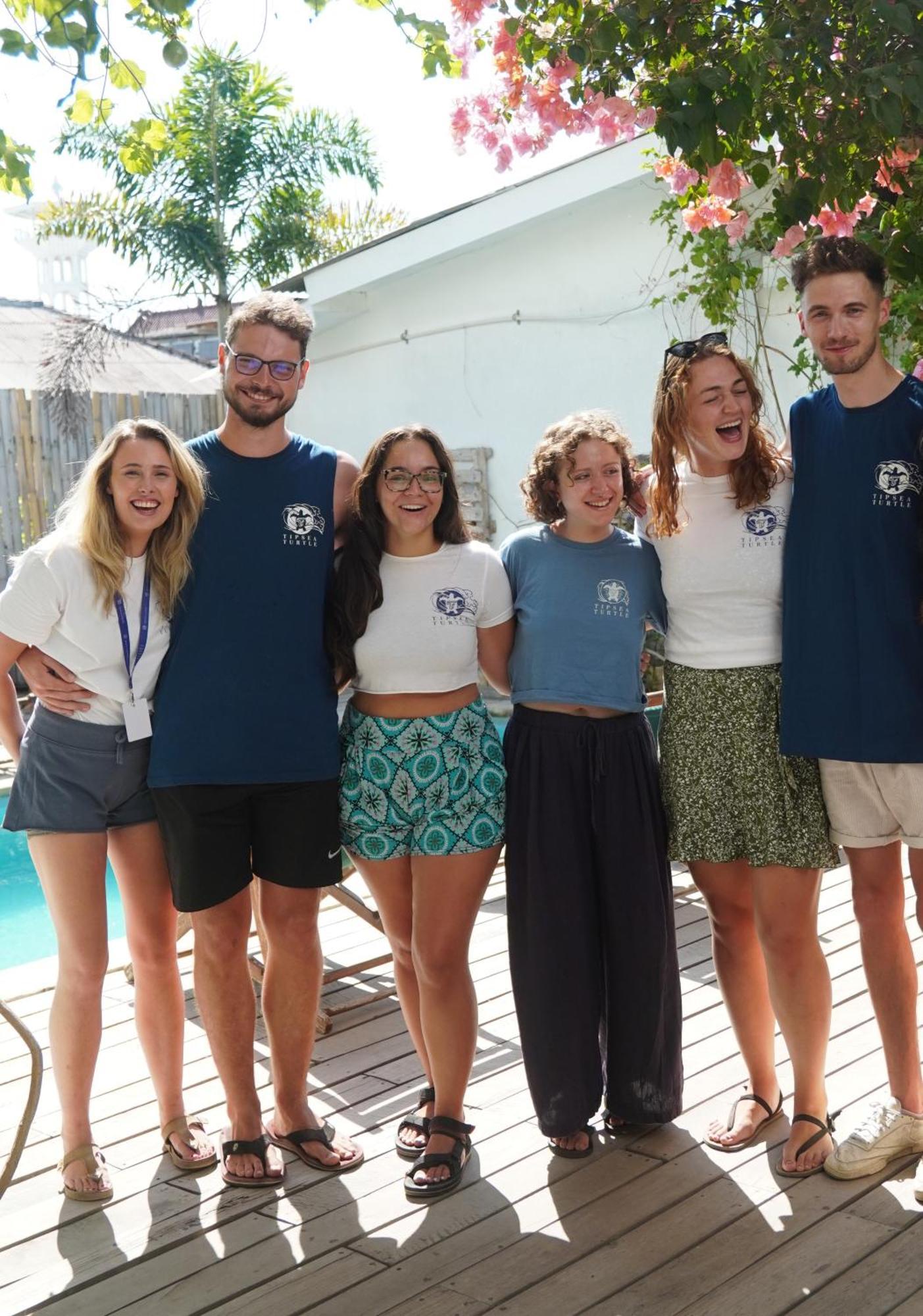 Tipsea Turtle Rooftop Hostel Gili Trawangan Exterior foto